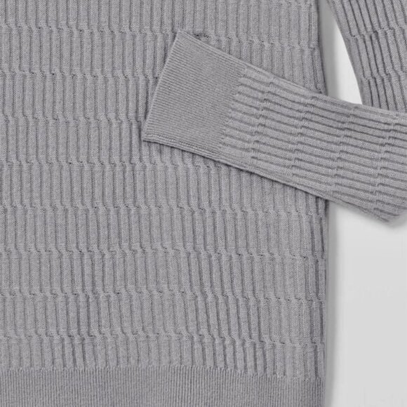 Club Monaco Gray 100% Cashmere Sweater - Picture 4 of 9